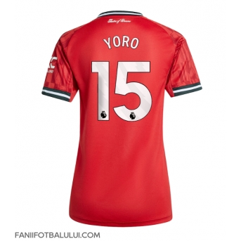 Manchester United Leny Yoro #15 Tricou Fotbal Replică 2025-26 Femei Acasa